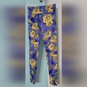 LULAROE  buttery soft leggings